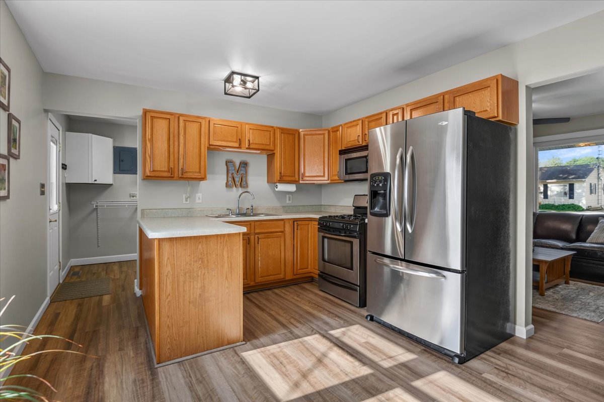 Property thumbnail image